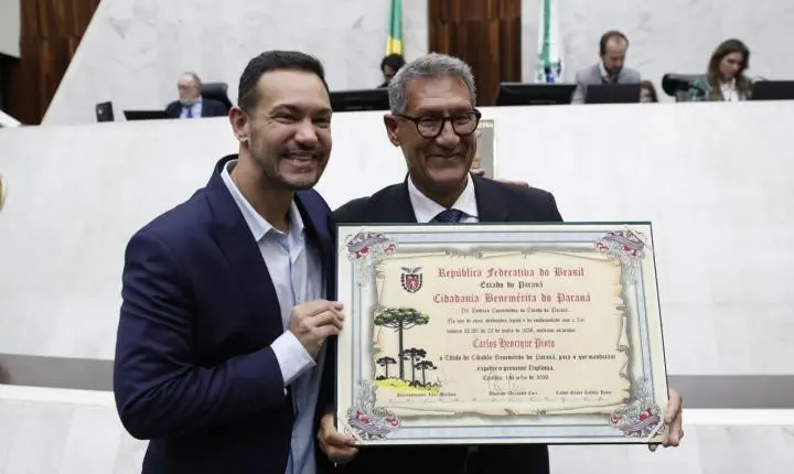 Henrique Pinto recebe Título de Cidadão Benemérito do Paraná por trajetória de contribuição ao desenvolvimento do Estado