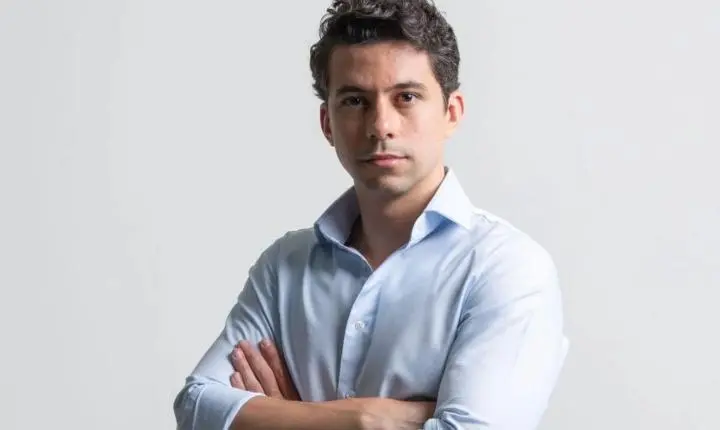 Live commerce conecta 900 farmácias independentes e gera R$ 5,5 milhões em vendas em poucas horas