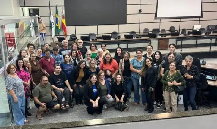 Majô promove encontro para fortalecer feiras de artesanato e incentivar economia criativa em Maringá