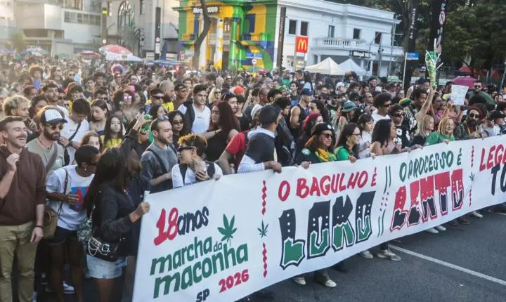 Milhares marcham em São Paulo pela legalização da maconha e o acesso à cannabis medicinal