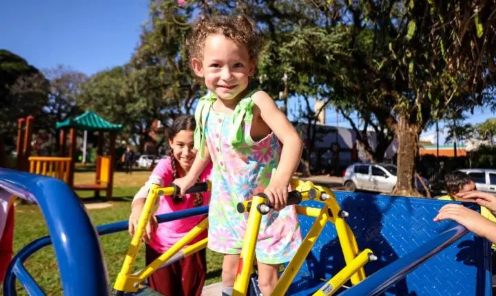 Maringá inaugura ‘Parque Inclusivo Catedral’ e amplia direito de brincar
