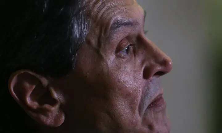 Moraes e Dino votam por manter multa de Roberto Jefferson em julgamento no STF
