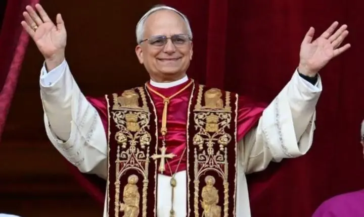 Papa Leão XIV retira parte do pulmão após ter câncer confirmado pelo Vaticano