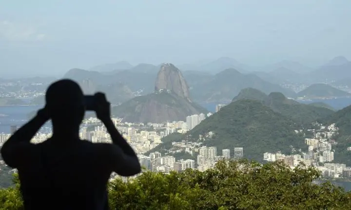 Policiamento reforçado no Rio de Janeiro para o feriado prolongado
