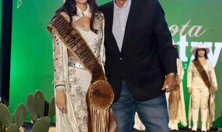 Realeza Sertaneja: Maria Serafim é Coroada Rainha da Expoingá 2026 em Noite de Gala e Tradição