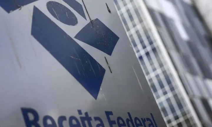 Último lote da restituição do Imposto de Renda de 2026 é pago nesta segunda