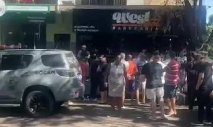 SÁBADO DE TERROR EM MARINGÁ: Execução brutal em barbearia da Av. Tuiuti deixa dois mortos
