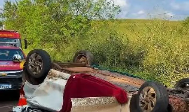 TRAGÉDIA NA PR-082: GRAVE ACIDENTE DEIXA UM MORTO E OUTRO FERIDO EM SÃO JOÃO DO IVAÍ