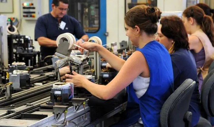 Transparência salarial: empresas têm até segunda para enviar dados ao governo
