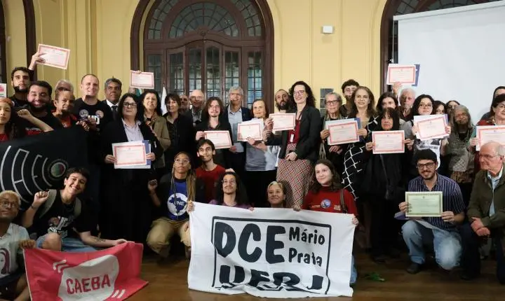 UFRJ concede diplomas póstumos a 25 vítimas da ditadura militar